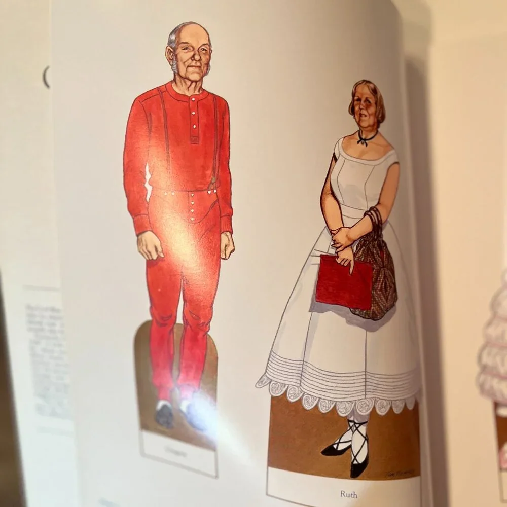 Civil‎ War Family Paper Dolls by Tom Tierney – Dover Publications – New